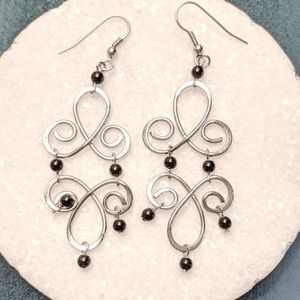 🎇 2/$15🎇 80s Vintage Dangle Earrings